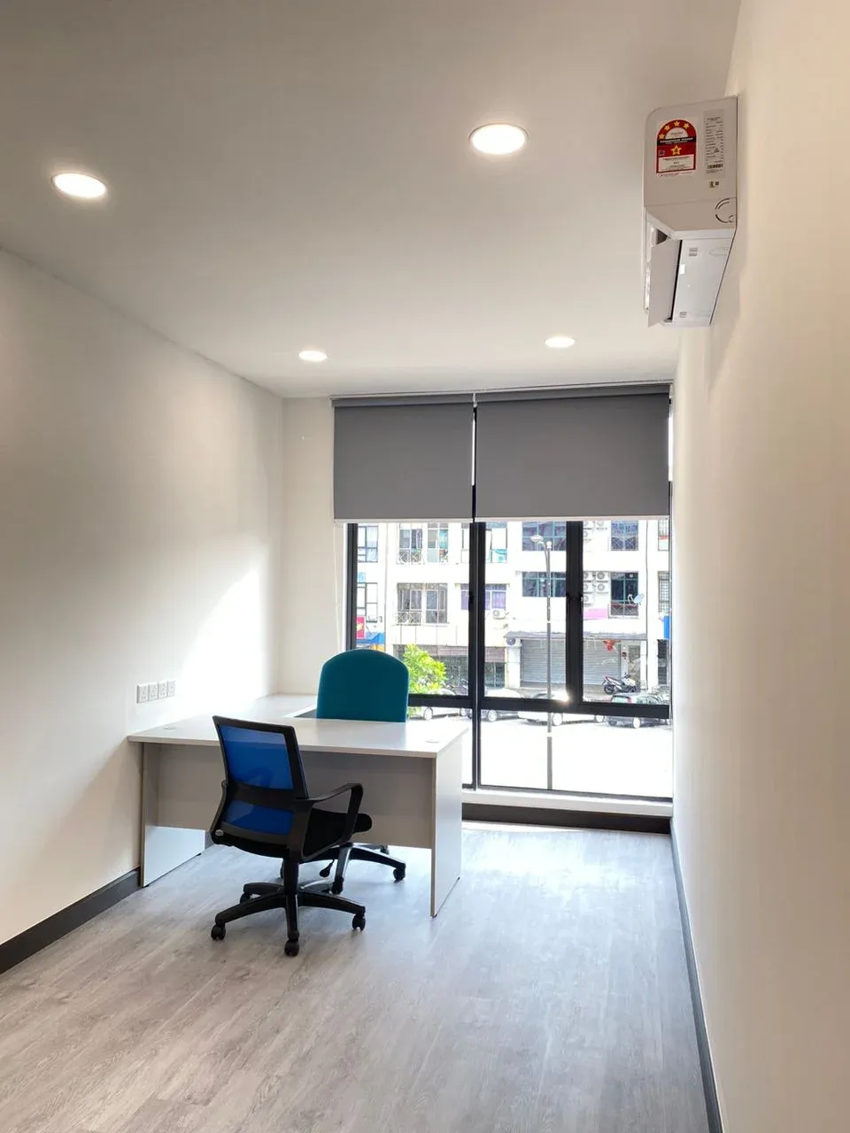 Private office desk by the window at Godori Office Permas Jaya